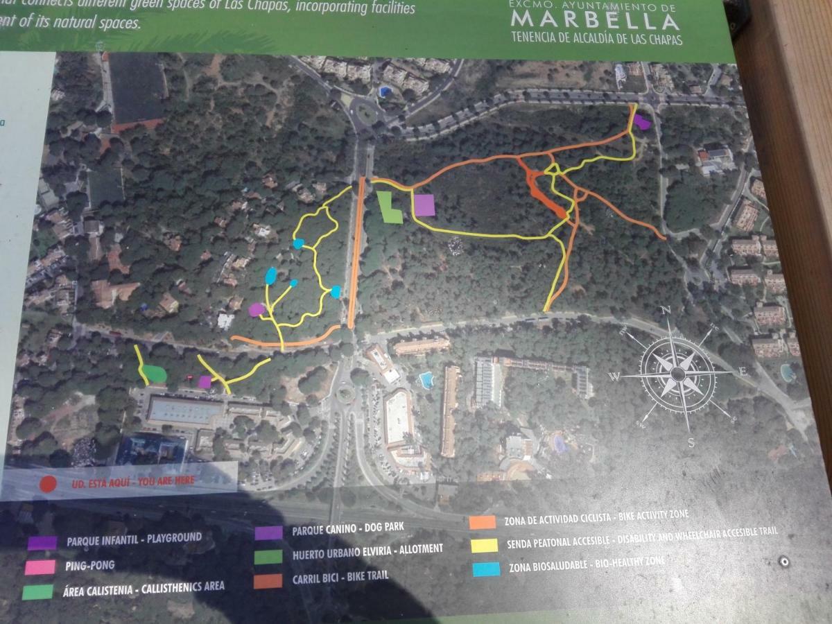 Apartamento En Los Patios De Santa Maria Golf Marbella Exteriör bild